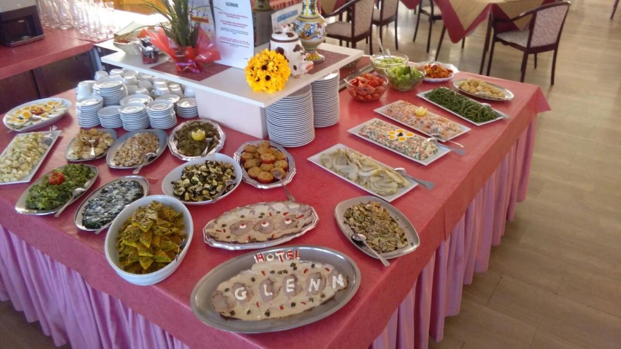Hotel Glenn ريميني المظهر الخارجي الصورة